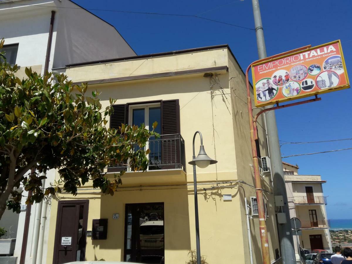 Casa Eleonora Apartment Campofelice Di Roccella Exterior photo